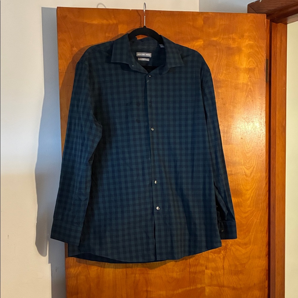 Geoffrey Beene Dark Checkered Men's Shirt